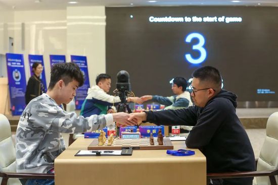 午夜精品福利在线
