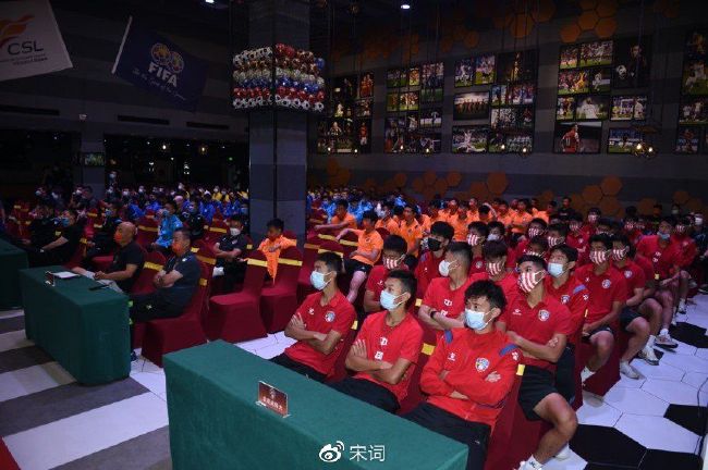 国模龙园园私拍337p