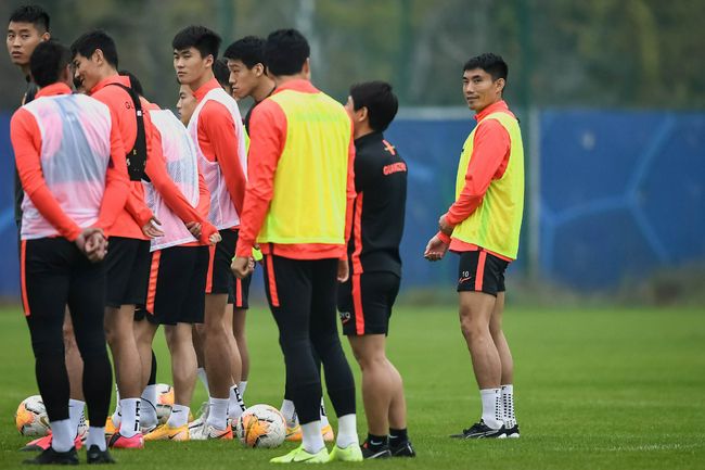 国产成人精品午夜视频'